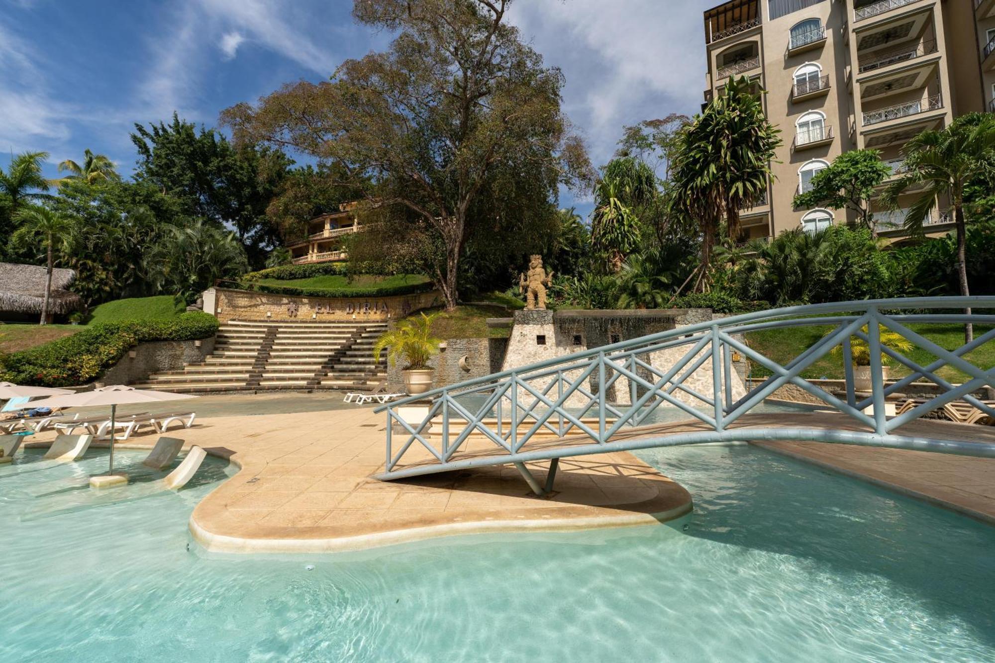 El Diria 301 Penthouse- Ocean View 3 Bedroom * Tamarindo